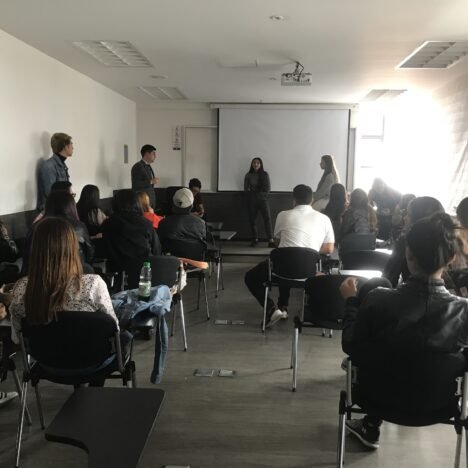 EL APRENDIZAJE VIRTUAL Y A DISTANCIA