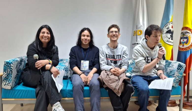 Foto de Valentina Rodríguez. Evento editoriales y librerías de Soacha. Ecos de Tinta y Libros Carajo