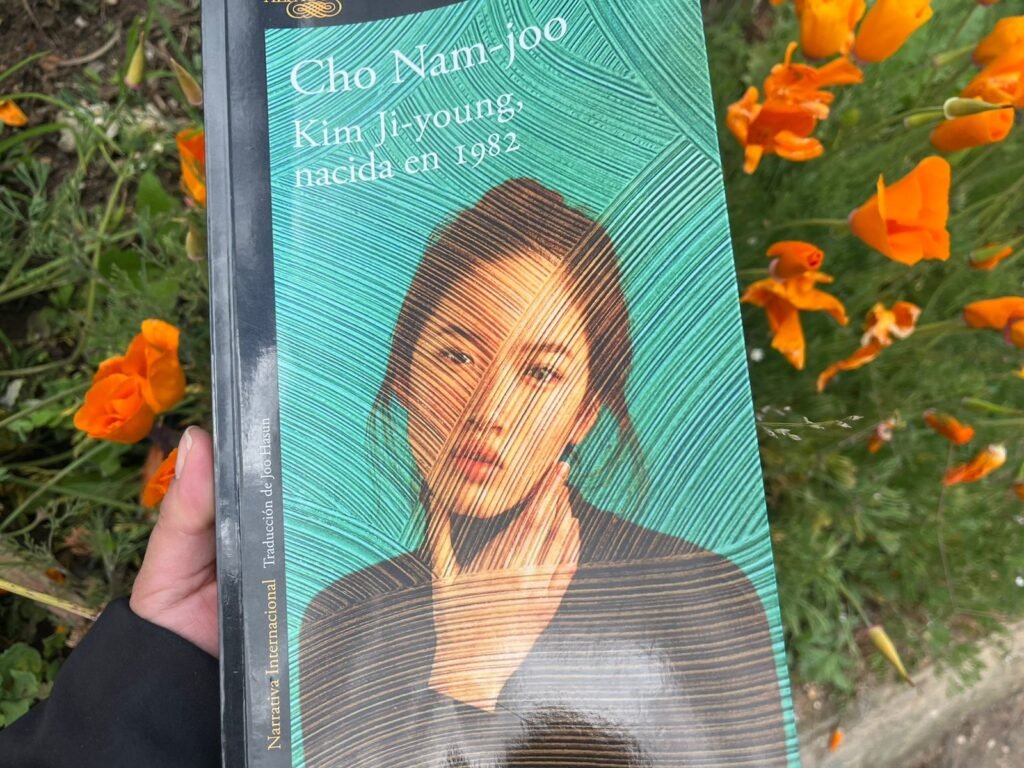 Carátula Kim Ji-young, nacida en 1982 de Cho Nam-joo