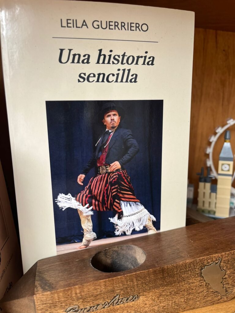 Carátula del libro Una historia sencilla de Leila Guerriero edición 9 de Anagrama