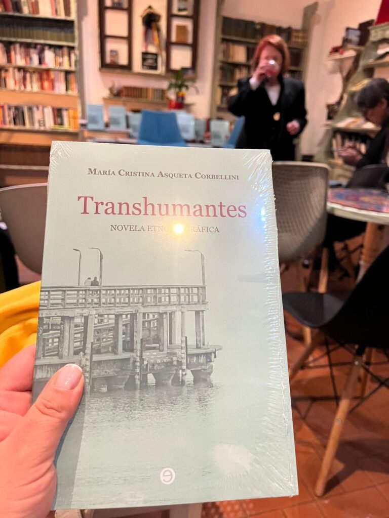 Libro Transhumantes de María Cristina Asqueta Corbellini