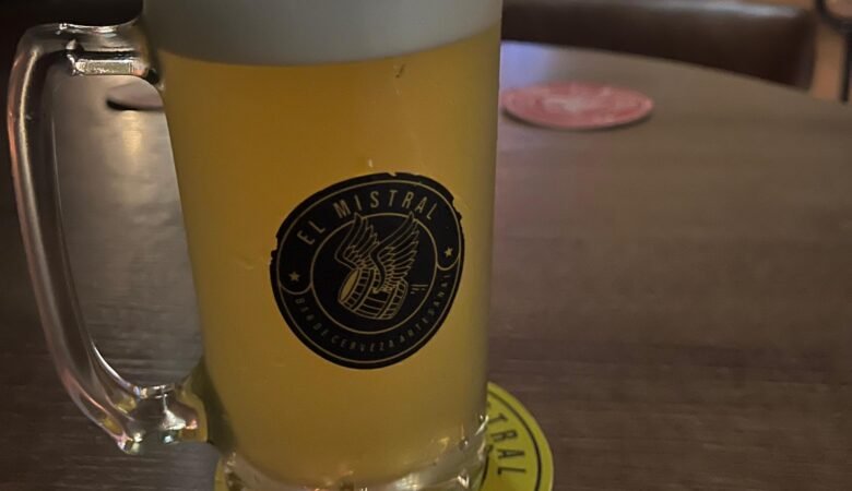 Cerveza artesanal en El Mistral Armenia Quindío